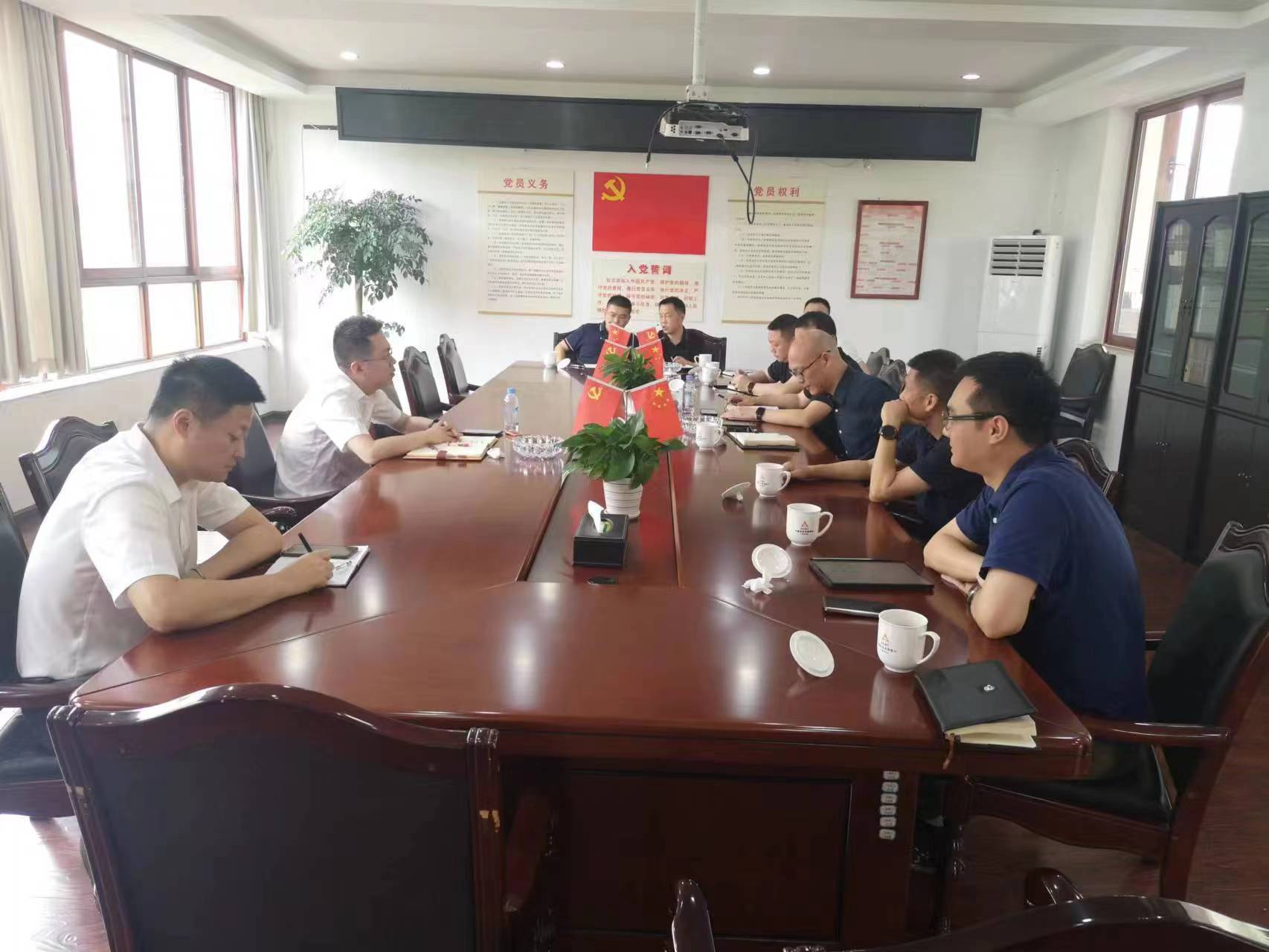 a6268b5de662c9f90a98c05fd506e69.jpg a6268b5de662c9f90a98c05fd506e69.jpg